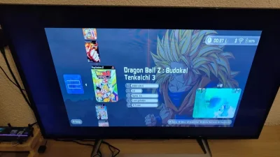 Broken Google Pixel 8 Transformed into a Retro Gaming Console