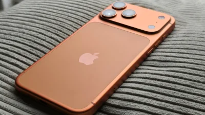 iPhone 17 Lineup Dominates Q1 2026 Global Sales, Galaxy S26 Ultra Misses Top 10