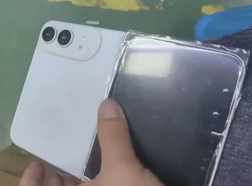 iPhone Fold dummy surfaces in white, revealing rounded design
