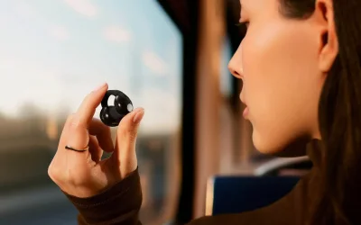 Sennheiser Accentum Clip: First Clip-On Earbuds with 12mm Drivers, LDAC, 36h Battery