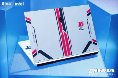 Thunderobot Zero Air 16 Racing Edition: Ultra-Light Gaming Laptop with RTX 5070