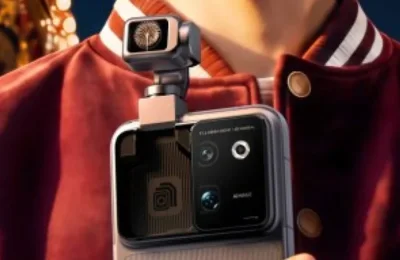 Honor's Robot Phone debuts with 4DoF gimbal and ARRI-tuned cameras