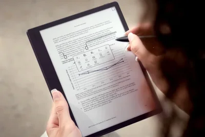 Boox Note Mini C: 8.52-Inch Color E Ink Tablet for One-Handed Use